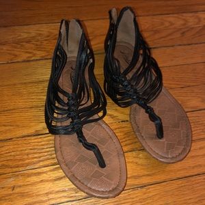 Lucky Black Strapped Sandals